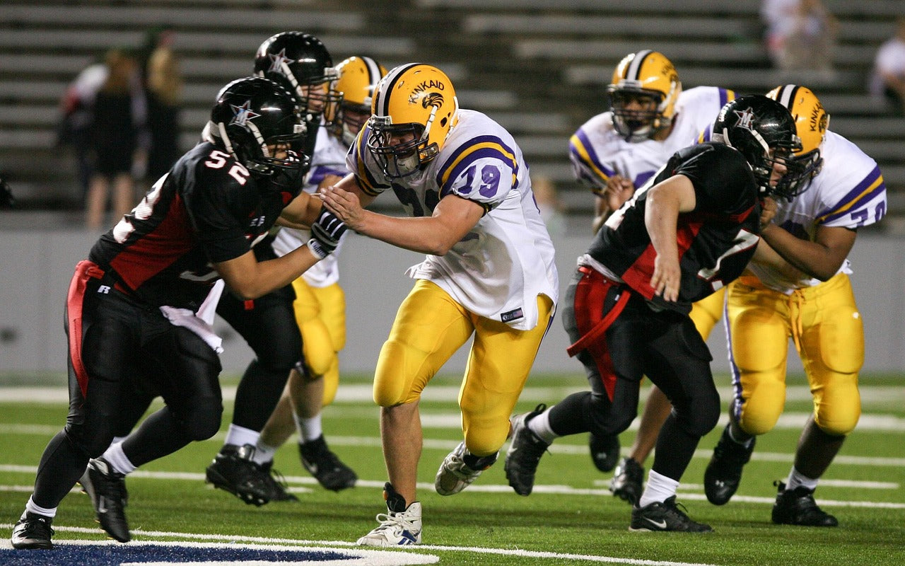 Gridiron Gazette: Week 11 – Playoff Stakes Soaring, Heisman Heats Up, and Coaching Rumors Swirl!