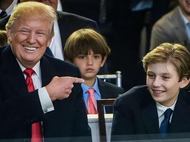 Barron Trump's Amazing Golf Game