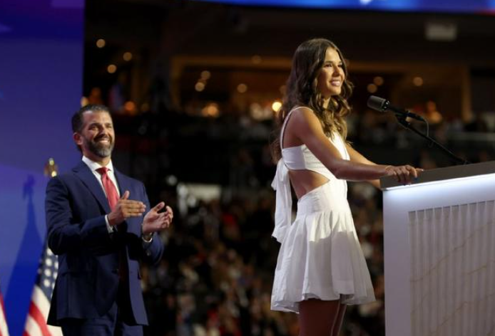 The Trump family is getting stronger with each generation, and the 17-year-old granddaughter is both beautiful and good at playing basketball!