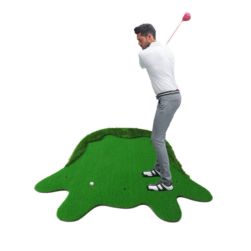 Cow-shaped golf mat