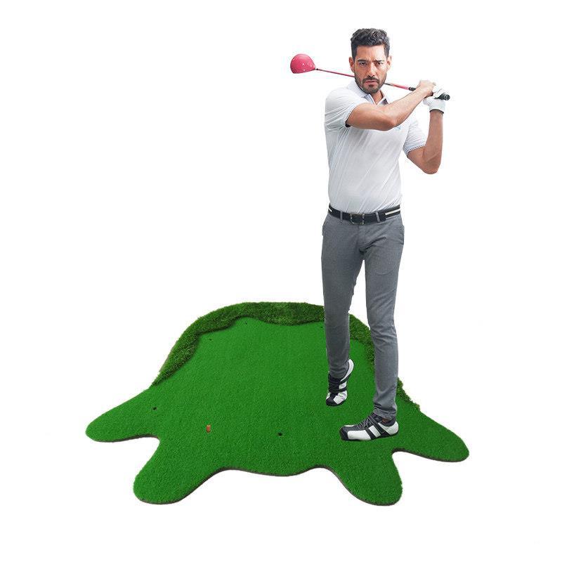 Cow-shaped golf mat